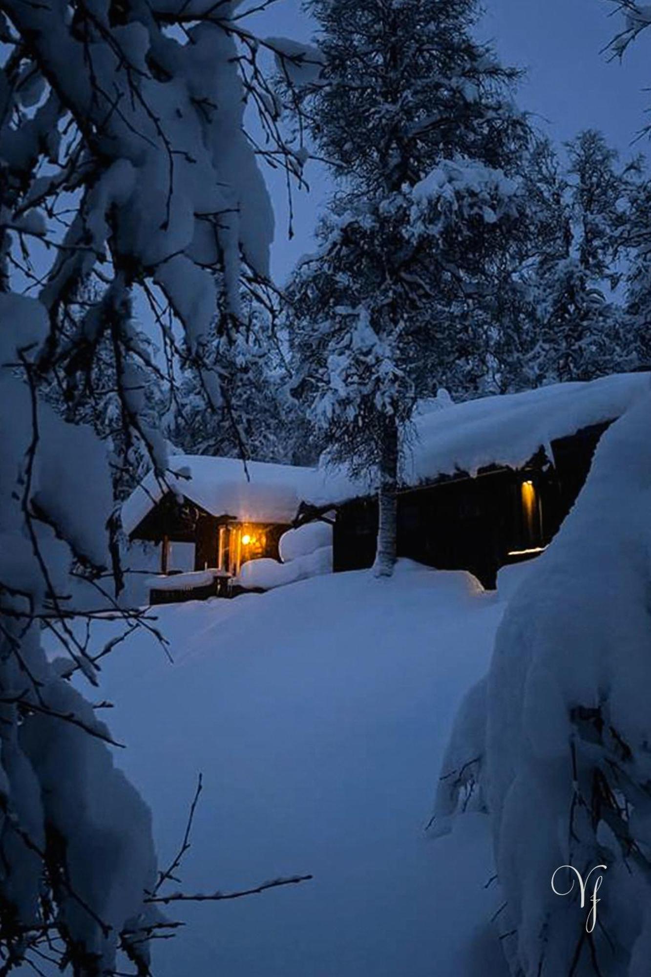 Waterfalls - Norway Mountain & Traveller Award Winner! Semesterbostad